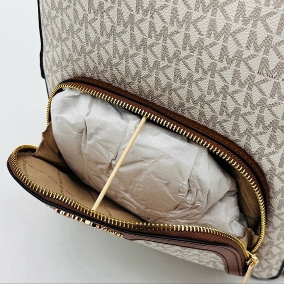 Michael Kors Medium Jaycee Zip Packet Backpack & Large Flat MF Phone Case Wallet - Picture 9 of 15